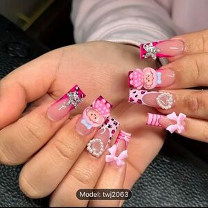 Press on Nails - Pink Cartoon